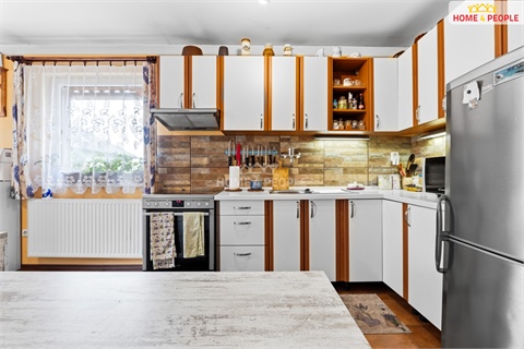 Prodej rodinného domu, 258 m² 22