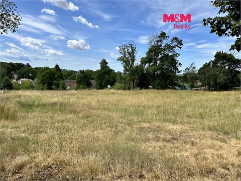 Prodej stavebního pozemku, 2 632 m² 0