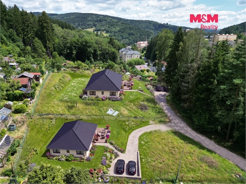 Prodej stavebního pozemku, 1 525 m² 2