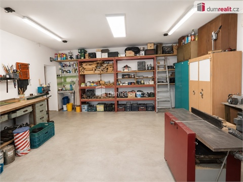 Prodej rodinného domu, 222 m² 18