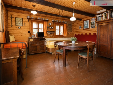Prodej rodinného domu, 222 m² - 8