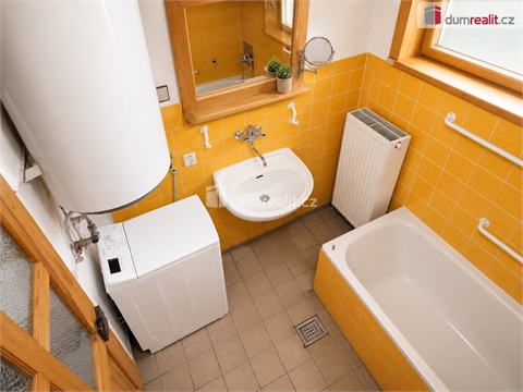 Prodej rodinného domu, 222 m² 14