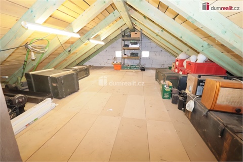 Prodej rodinného domu, 222 m² 26