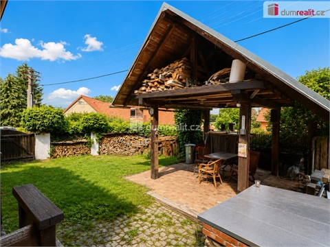 Prodej rodinného domu, 222 m² 2
