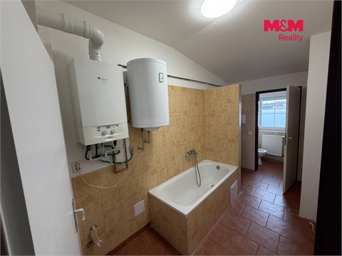 Pronájem bytu 2kk, 40 m² - 2
