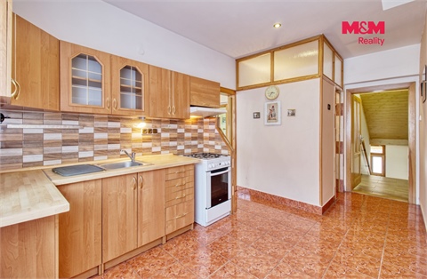Prodej rodinného domu, 252 m² - 14