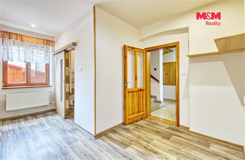 Prodej rodinného domu, 252 m² 8