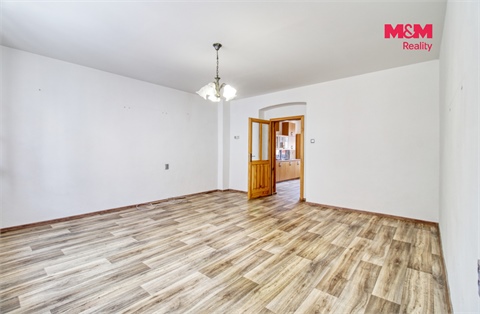 Prodej rodinného domu, 252 m² 2