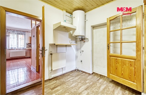 Prodej rodinného domu, 252 m² - 12