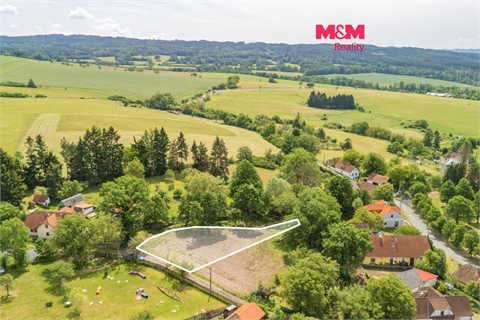Prodej stavebního pozemku, 1 133 m² 0