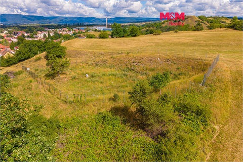 Prodej stavebního pozemku, 1 184 m² 0