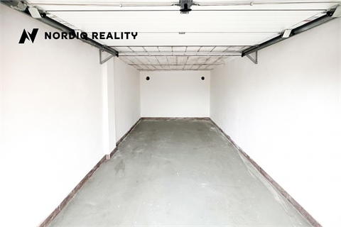 Pronájem garáže, 21 m² 2