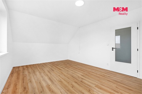 Prodej rodinného domu, 149 m² - 6