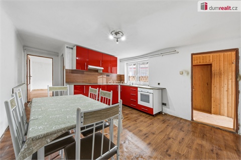 Prodej rodinného domu, 90 m² 8