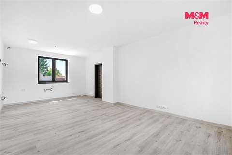 Prodej rodinného domu, 110 m² - 2