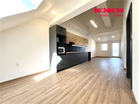 Pronájem bytu 2kk, 60 m² 0