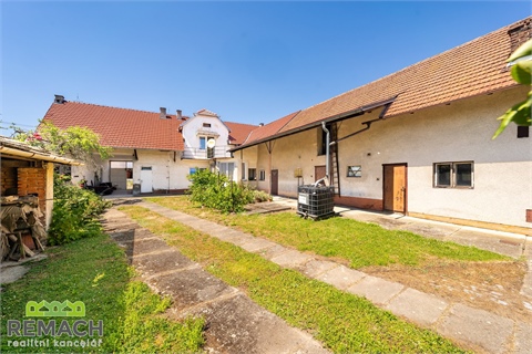 Prodej rodinného domu, 249 m² - 12