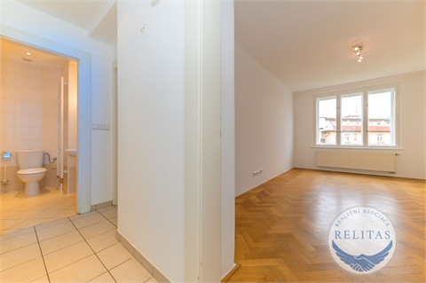 Prodej bytu 1+1, 44 m² 6