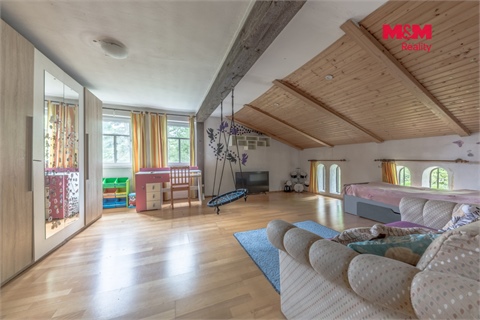Prodej rodinného domu, 140 m² - 2