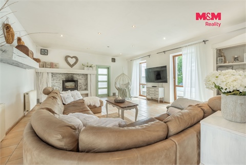 Prodej rodinného domu, 360 m² - 4