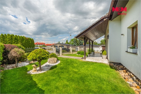 Prodej rodinného domu, 360 m² - 16