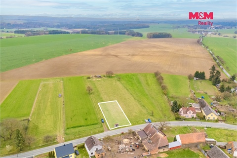 Prodej stavebního pozemku, 1 040 m² 2
