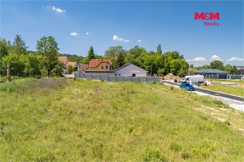 Prodej stavebního pozemku, 1 061 m² 2