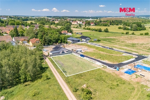 Prodej stavebního pozemku, 1 061 m² 8