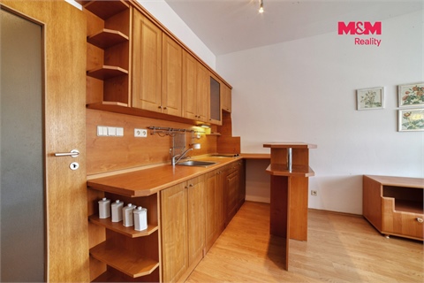 Pronájem bytu 1kk, 32 m² 16