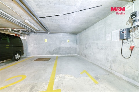 Pronájem bytu 1kk, 32 m² 12