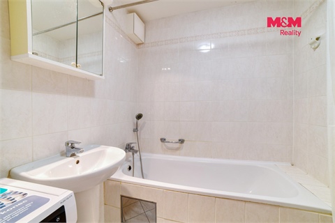 Pronájem bytu 1kk, 32 m² 8