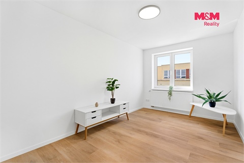Prodej rodinného domu, 100 m² 12