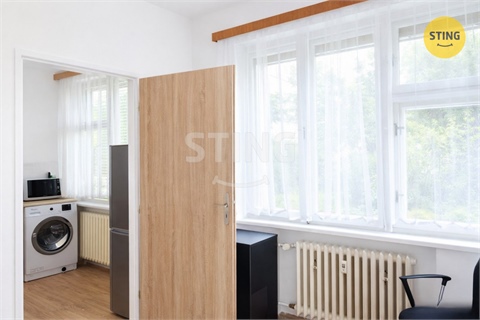 Pronájem bytu 1+1, 22 m² 2