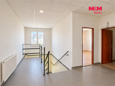 Pronájem kanceláře, 196 m² 14