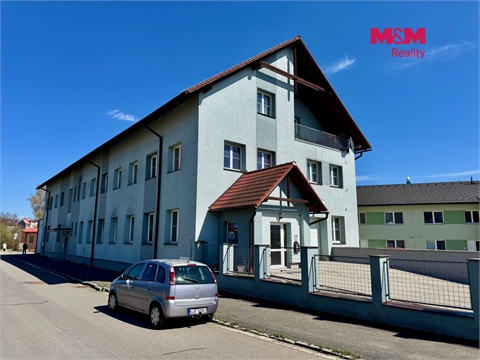 Pronájem kanceláře, 196 m² - 0