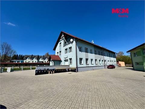 Pronájem kanceláře, 196 m² 2