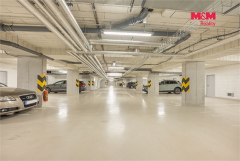 Prodej bytu 2kk, 65 m² 22