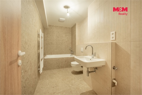 Prodej bytu 2kk, 65 m² 14