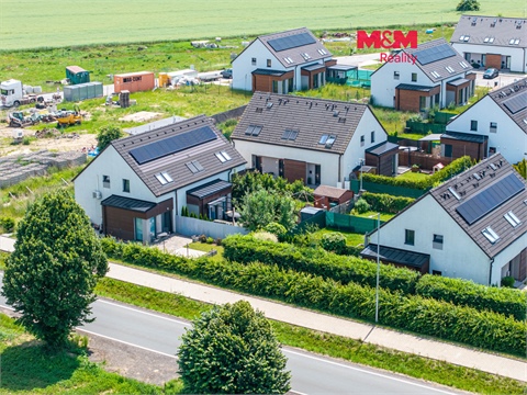 Prodej rodinného domu, 102 m² 0