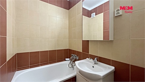 Pronájem bytu 1kk, 38 m² 6