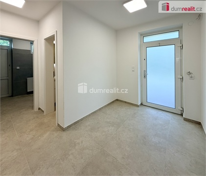 Prodej rodinného domu, 247 m² 12