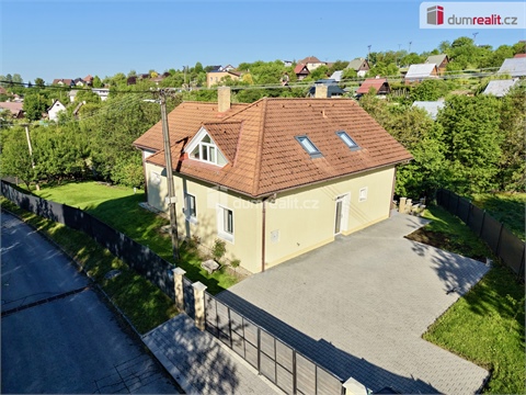 Prodej rodinného domu, 247 m² - 0