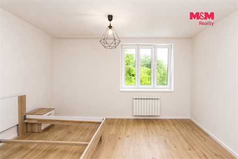 Prodej rodinného domu, 190 m² - 8