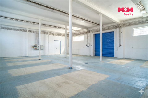 Pronájem obchodních prostor, 1 200 m² - 2