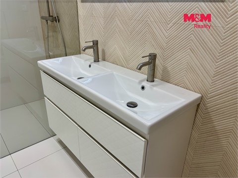 Prodej rodinného domu, 105 m² 8