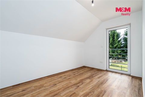 Prodej rodinného domu, 92 m² - 12