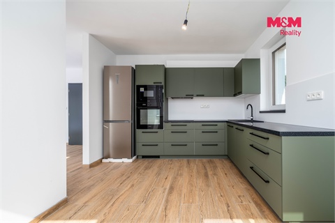 Prodej rodinného domu, 92 m² - 20