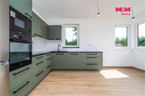 Prodej rodinného domu, 92 m² 2