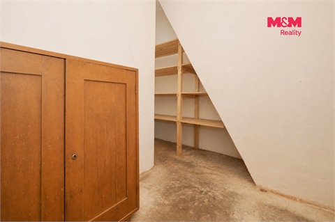 Prodej rodinného domu, 207 m² - 18