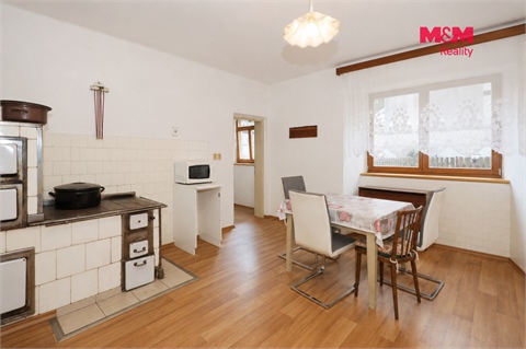 Prodej rodinného domu, 207 m² 2